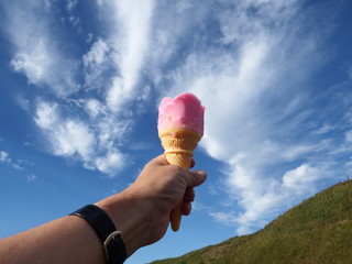 秋田名物ババヘラアイス