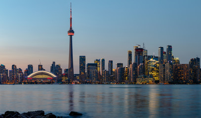 Fototapeta premium Night view of downtown Toronto, Ontario, Canada
