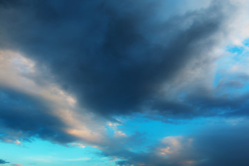 Naklejka na ściany i meble evening sky with clouds at sunset