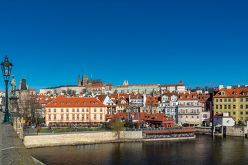 Obraz premium Prague Castle from Charles bridge