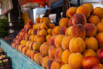 fresh peaches on the farm market