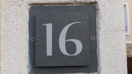 N°16