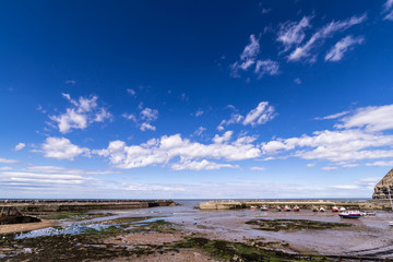 Staithes, North Yorkshire, UK.  A view of Staithes harbour.