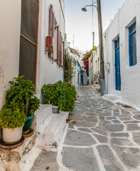 Fototapeta na wymiar Old town of Paroikia, Paros, Greece