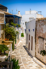 Fototapeta na wymiar Alley in Lefkes village, Paros, Greece