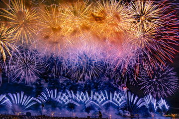 諏訪湖花火大会