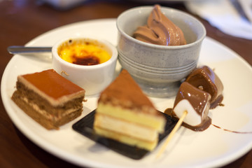 buffet food