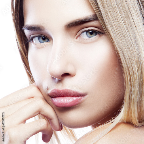 Free pics very young girl facial pics