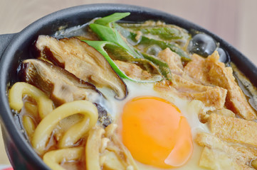 味噌煮込みうどん