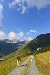 Fototapeta na wymiar Gebirgsgruppe Verwall in den Ostalpen-Tirol