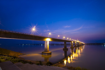 Obraz premium Bridge across the Mekong River. Thai-Lao friendship bridge, Thailand.