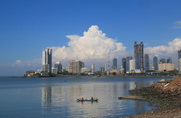 Obraz premium Mumbai Bombay downtown skyscraper cityscape India