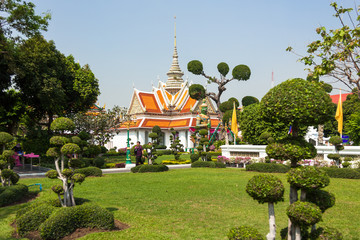 Temple of dawn entrance in Bangkok, Thailand