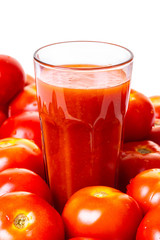 tomato juice and ripe tomatoes