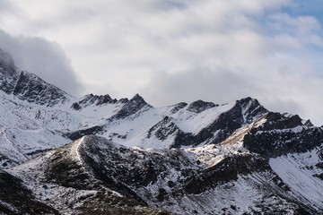 Fototapeta na wymiar Early winter in the French Alps in Savoy