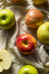 Raw Organic Assorted Apples
