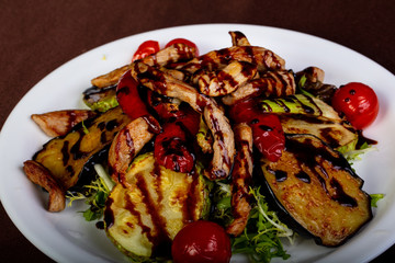Grilled vegetables with chicken