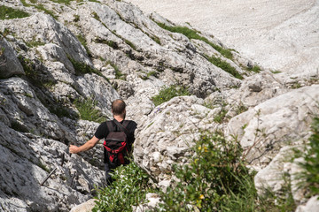 Wanderer im Klettersteig (Triglav Nationalpark)