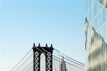 Fototapeta premium Manhattan Bridge, aufgenommen von der Brooklyn Bridge