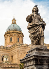 Fototapeta na wymiar Statue of San Sylvia around the Cathedral of Palermo, Italy