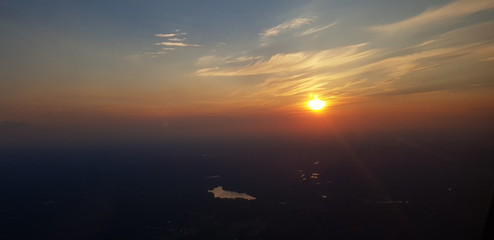 Obraz premium Aerial photo of the sunset over a bautiful lanscape in Massachusetts