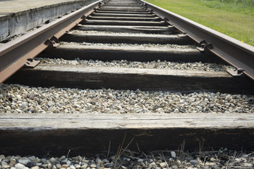 Train tracks parallel split