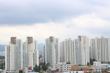 Fototapeta na wymiar Cityscape view of developed country