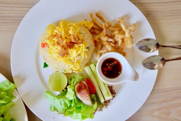 pasta with tomato sauce