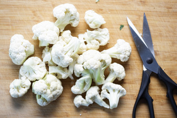 Cauliflower cut into florets 