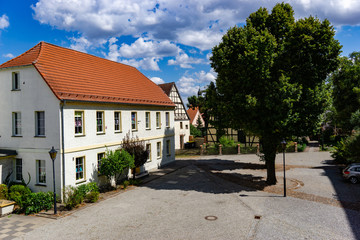 Grundschule in Loburg mit Schulhof
