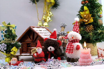 クリスマスイブ　クリスマスイベント　サンタクロース　クリスマスキャンドル　クリスマス風景