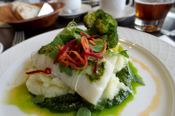 poisson à la sauce verte