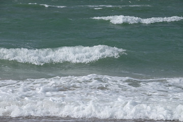 Fototapeta premium Starke Brandung an der Küste