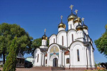Fototapeta na wymiar St. Nicholas Cathedral in Pereslavl Zalessky, St. Nicholas Convent Russia