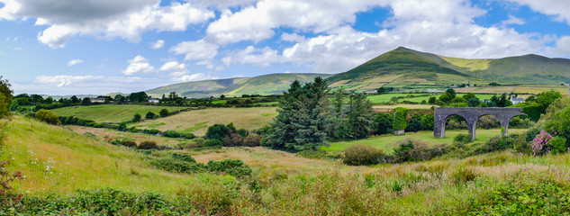 Fototapeta na wymiar Landschaftspanorama Irland Landscape Panorama Ireland 