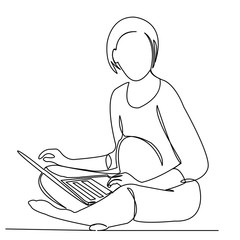 a pregnant woman working in a laptop