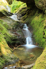 Naklejka na ściany i meble Edelfrauengrab-Wasserfälle