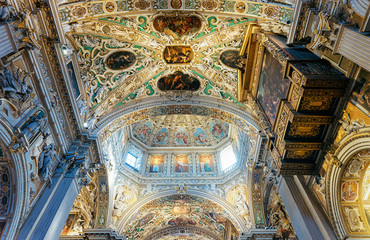 Fototapeta na wymiar Interior of Basilica of Santa Maria Maggiore Bergamo in Italy
