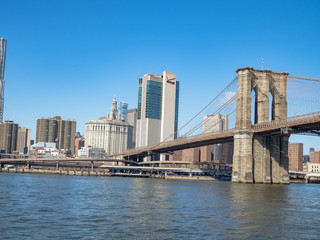 Fototapeta na wymiar Brooklyn Bridge from Cruiser at Manhattan, New York City
