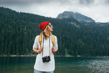 Travel girl photographer