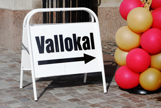 Skylt till vallokal