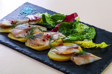 Herring with potao