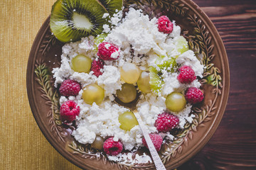 Cottage cheese with fresh fruit.