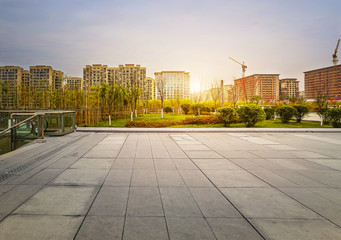 Broad unmanned city park square