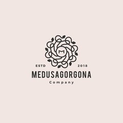 M letter medusa gorgona logo vintage retro hipster vector icon illustration