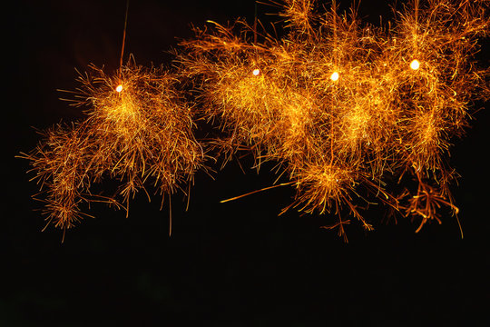 線香花火images Browse 2 160 Stock Photos Vectors And Video Adobe Stock