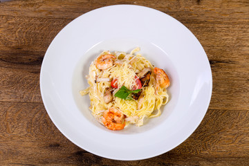 Seafood pasta with prawn