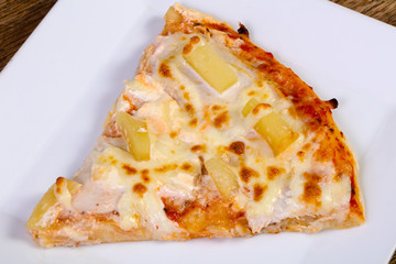 Pineapple pizza with cheese