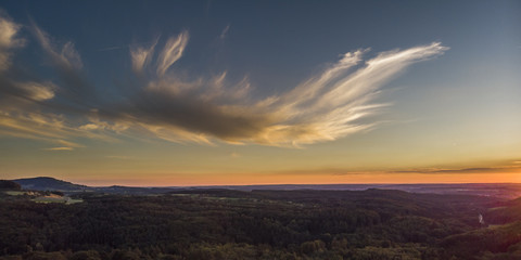 Naklejka premium Sonnenuntergang - Luftaufnahme - Panorama