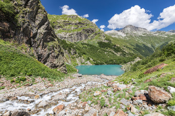 Alpine lake 